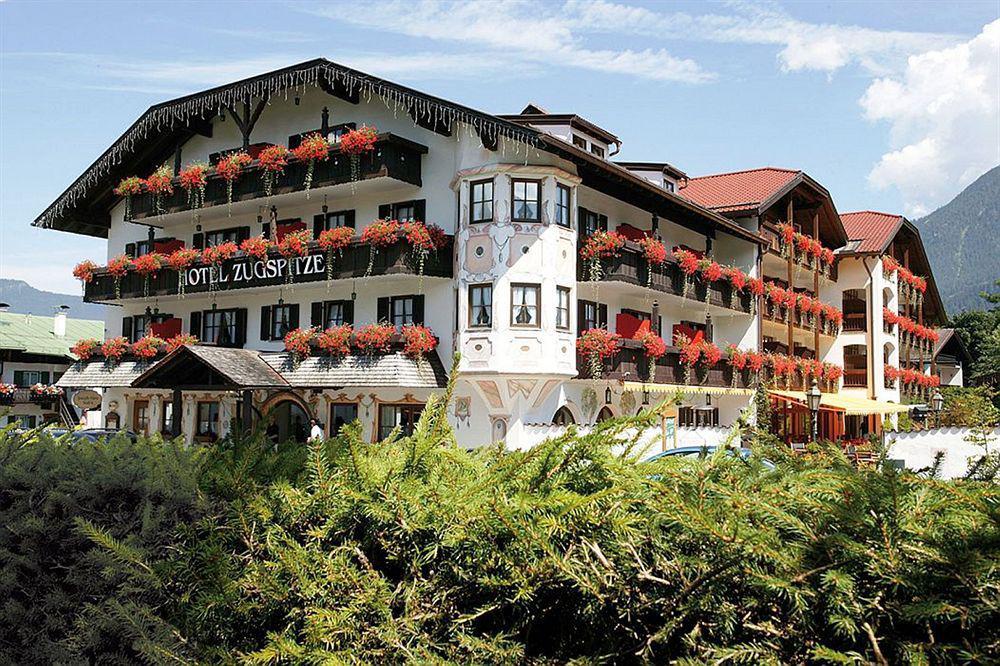 Hotel Zugspitze Garmisch-Partenkirchen Exterior foto